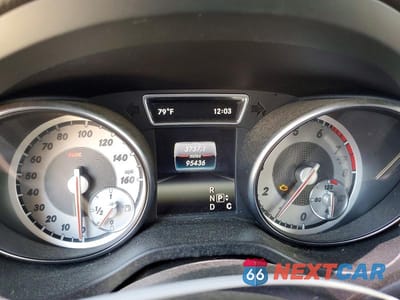 Zdjęcie 9 z 12 samochodu: 2016 MERCEDES-BENZ CLA 250 VIN:WDDSJ4EB2GN350854 - miniatura
