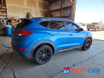 Trzecie zdjęcie samochodu z tyłu: 2017 HYUNDAI TUCSON NIGHT VIN:KM8J33A26HU454735 - miniatura
