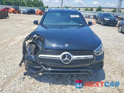 Piąte zdjęcie samochodu w środku: 2022 MERCEDES-BENZ GLC 300 4MATIC VIN:W1N0G8EB8NV370023 - miniatura