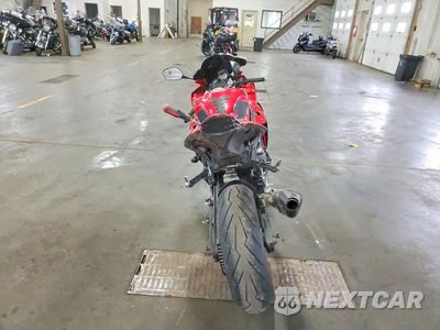 Czwarte zdjęcie samochodu z boku: 2009 YAMAHA YZFR1 VIN:JYARN23E09A002006 - miniatura