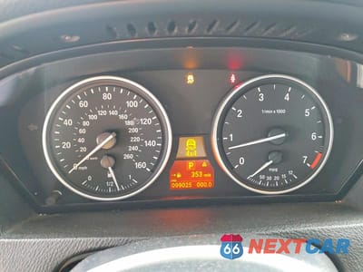 Zdjęcie 9 z 12 samochodu: 2010 BMW X5 XDRIVE48I VIN:5UXFE8C51AL311291 - miniatura