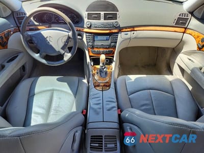 Zdjęcie 8 z 12 samochodu: 2003 MERCEDES-BENZ E 320 VIN:WDBUF65J53A151918 - miniatura