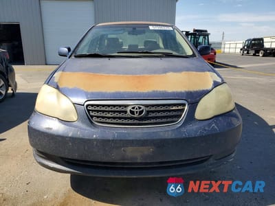 Piąte zdjęcie samochodu w środku: 2005 TOYOTA COROLLA LE VIN:1NXBR32E25Z386313 - miniatura