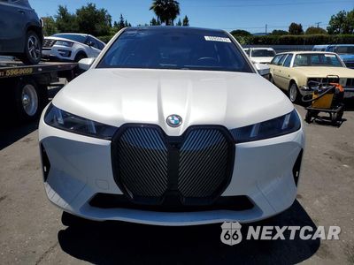 Piąte zdjęcie samochodu w środku: 2026 BMW IX XDRIVE45 VIN:WB543CF08TCV37618 - miniatura