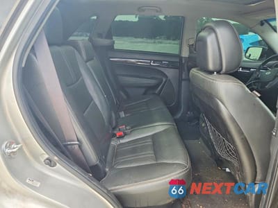Zdjęcie 11 z 13 samochodu: 2013 KIA SORENTO SX VIN:5XYKW4A22DG409583 - miniatura