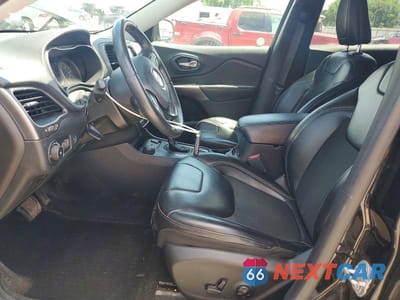 Zdjęcie 7 z 13 samochodu: 2019 JEEP CHEROKEE LATITUDE PLUS VIN:1C4PJMLB3KD346670 - miniatura