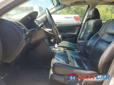 Zdjęcie 7 z 12 samochodu: 2003 HONDA ACCORD EX VIN:1HGCM66503A098096 - miniatura