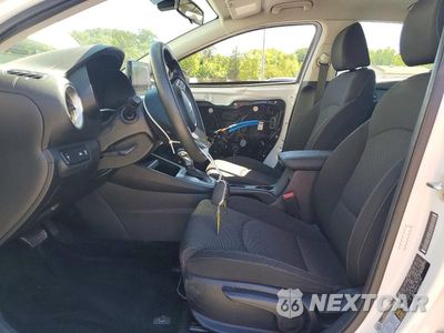 Zdjęcie 13 z 24 samochodu: 2019 KIA FORTE LXS VIN:3KPF24AD4KE117281 - miniatura