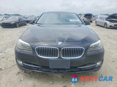 Piąte zdjęcie samochodu w środku: 2012 BMW 528 I VIN:WBAXG5C56CDX03658 - miniatura