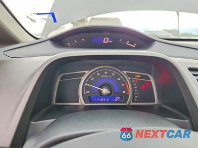 Zdjęcie 9 z 12 samochodu: 2011 HONDA CIVIC LX-S VIN:2HGFA1F69BH502949 - miniatura