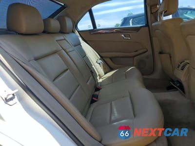 Zdjęcie 10 z 12 samochodu: 2011 MERCEDES-BENZ E 350 4MATIC VIN:WDDHF8HBXBA318832 - miniatura