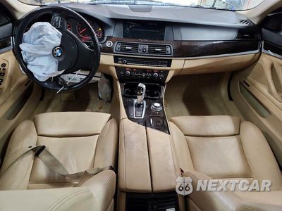 Zdjęcie 8 z 12 samochodu: 2013 BMW 550 I VIN:WBAFR9C59DDX80944 - miniatura