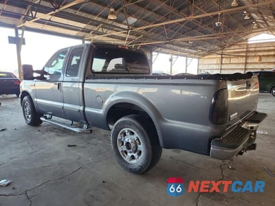 Drugie zdjęcie samochodu z przodu: 2005 FORD F250 SUPER DUTY VIN:1FTNX20585EB60808 - miniatura