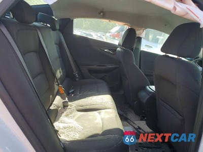 Zdjęcie 10 z 13 samochodu: 2020 CHEVROLET MALIBU LS VIN:1G1ZC5ST2LF069074 - miniatura