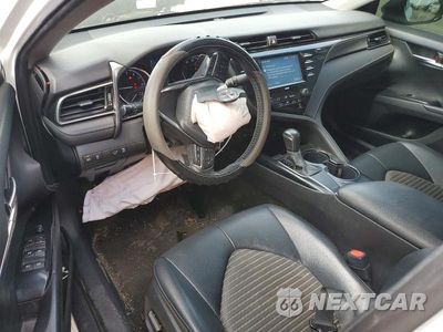 Zdjęcie 8 z 12 samochodu: 2020 TOYOTA CAMRY SE VIN:4T1G11AK7LU357850 - miniatura