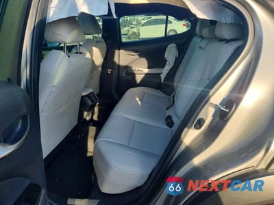 Zdjęcie 10 z 12 samochodu: 2022 LEXUS UX 200 BASE VIN:JTHX3JBH2N2053677 - miniatura