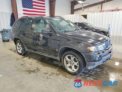 Czwarte zdjęcie samochodu z boku: 2004 BMW X5 3.0I VIN:5UXFA13564LU37704 - miniatura