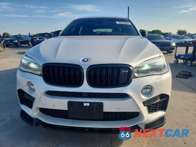 Piąte zdjęcie samochodu w środku: 2015 BMW X6 M VIN:5YMKW8C54F0G93798 - miniatura