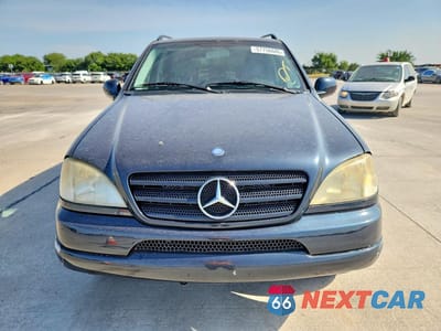 Piąte zdjęcie samochodu w środku: 2000 MERCEDES-BENZ ML 320 VIN:4JGAB54E9YA174586 - miniatura