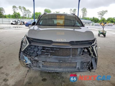 Piąte zdjęcie samochodu w środku: 2023 KIA SPORTAGE X LINE VIN:5XYK6CAF6PG049882 - miniatura