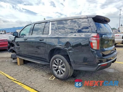 Drugie zdjęcie samochodu z przodu: 2022 CHEVROLET SUBURBAN K1500 LT VIN:1GNSKCKDXNR205307 - miniatura