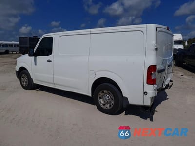 Drugie zdjęcie samochodu z przodu: 2020 NISSAN NV 2500 HD SV VIN:1N6BF0KY6LN808660 - miniatura