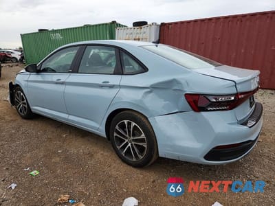Drugie zdjęcie samochodu z przodu: 2025 VOLKSWAGEN JETTA SPORT VIN:3VWBX7BU2SM097177 - miniatura