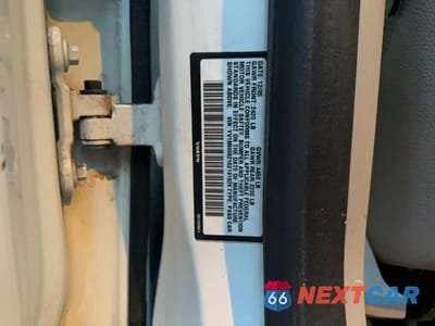 Zdjęcie 10 z 10 samochodu: 2006 VOLVO S40 T5 VIN:YV1MH682162191826 - miniatura