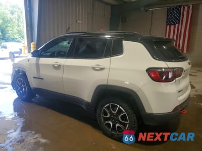 Drugie zdjęcie samochodu z przodu: 2025 JEEP COMPASS TRAILHAWK VIN:3C4NJDDN1ST583894 - miniatura