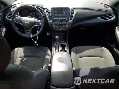 Zdjęcie 8 z 12 samochodu: 2017 CHEVROLET MALIBU LS VIN:1G1ZB5ST7HF138514 - miniatura