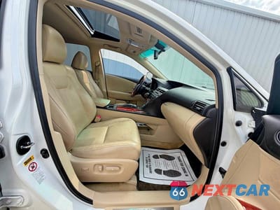 Piąte zdjęcie samochodu w środku: 2012 LEXUS RX 450H VIN:JTJZB1BA2C2407823 - miniatura