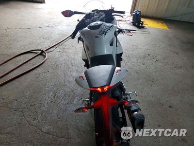 Czwarte zdjęcie samochodu z boku: 2025 CF MOTO 450SS VIN:LCEPESLA5S6001273 - miniatura