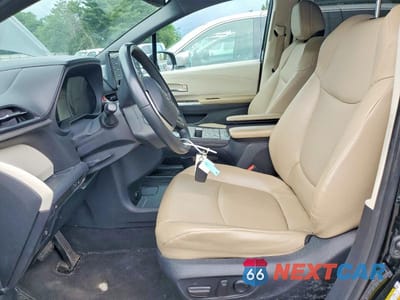 Zdjęcie 7 z 13 samochodu: 2022 TOYOTA SIENNA XLE VIN:5TDYRKEC1NS098760 - miniatura