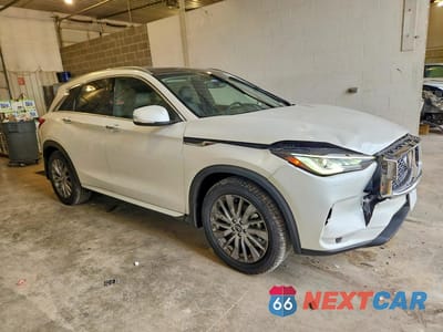 Czwarte zdjęcie samochodu z boku: 2025 INFINITI QX50 LUXE VIN:3PCAJ5BB5SF103917 - miniatura