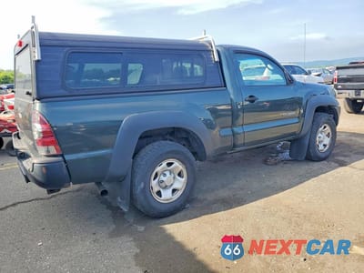Trzecie zdjęcie samochodu z tyłu: 2010 TOYOTA TACOMA BASE VIN:5TEPX4EN7AZ733329 - miniatura