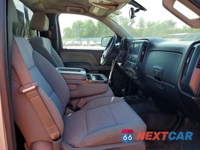 Zdjęcie 10 z 12 samochodu: 2016 CHEVROLET SILVERADO K1500 VIN:1GCNKNEH0GZ345031 - miniatura
