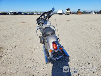 Czwarte zdjęcie samochodu z boku: 2016 INDIAN MOTORCYCLE CO. CHIEFTAIN VIN:56KTCAAA7G3336331 - miniatura