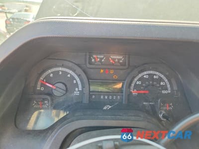 Zdjęcie 10 z 15 samochodu: 2009 FORD ECONOLINE E350 SUPER DUTY WAGON VIN:1FBSS31L39DA87772 - miniatura