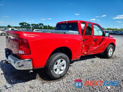 Trzecie zdjęcie samochodu z tyłu: 2024 RAM 1500 CLASSIC SLT VIN:1C6RR7GG1RS124196 - miniatura