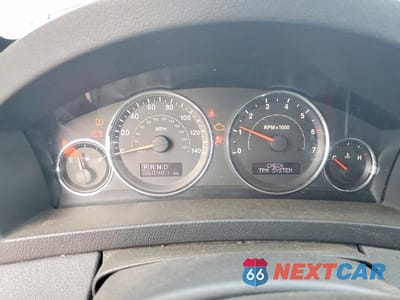 Zdjęcie 9 z 13 samochodu: 2010 JEEP GRAND CHEROKEE LAREDO VIN:1J4PR4GK8AC127558 - miniatura