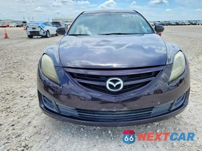 Piąte zdjęcie samochodu w środku: 2011 MAZDA 6 I VIN:1YVHZ8BH1B5M08131 - miniatura