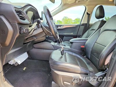 Zdjęcie 7 z 13 samochodu: 2022 FORD ESCAPE TITANIUM VIN:1FMCU9J92NUB87000 - miniatura