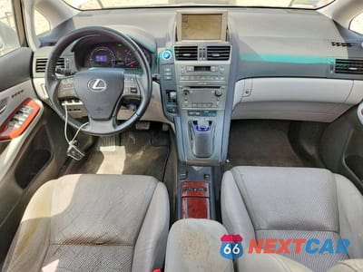 Zdjęcie 8 z 12 samochodu: 2010 LEXUS HS 250H VIN:JTHBB1BA8A2005689 - miniatura