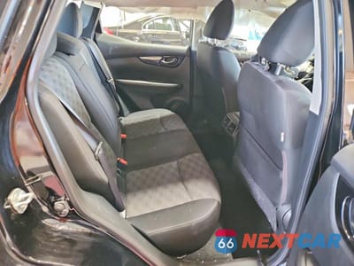Zdjęcie 10 z 12 samochodu: 2017 NISSAN ROGUE SPORT SV VIN:JN1BJ1CR1HW125980 - miniatura