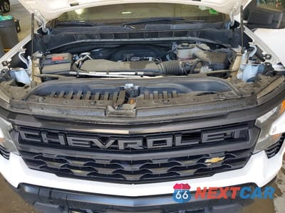 Zdjęcie 10 z 11 samochodu: 2023 CHEVROLET SILVERADO C1500 VIN:3GCNAAEK2PG354398 - miniatura