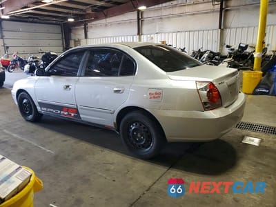 Drugie zdjęcie samochodu z przodu: 2005 HYUNDAI ELANTRA GLS VIN:KMHDN46D05U006123 - miniatura