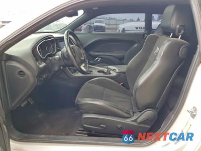 Zdjęcie 7 z 12 samochodu: 2016 DODGE CHALLENGER R VIN:2C3CDZFJ5GH323010 - miniatura