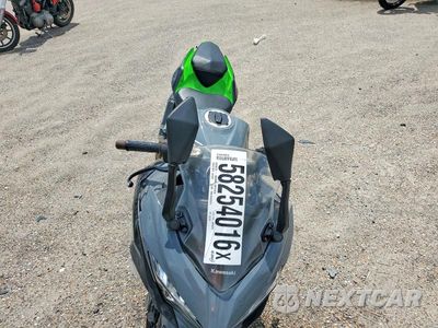 Piąte zdjęcie samochodu w środku: 2019 KAWASAKI EX400 VIN:JKAEXKG1XKDA23208 - miniatura