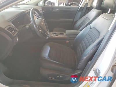Zdjęcie 7 z 12 samochodu: 2018 FORD FUSION SE VIN:3FA6P0HD2JR267340 - miniatura