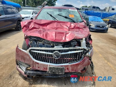 Piąte zdjęcie samochodu w środku: 2020 BUICK ENCLAVE ESSENCE VIN:5GAERBKW8LJ294059 - miniatura